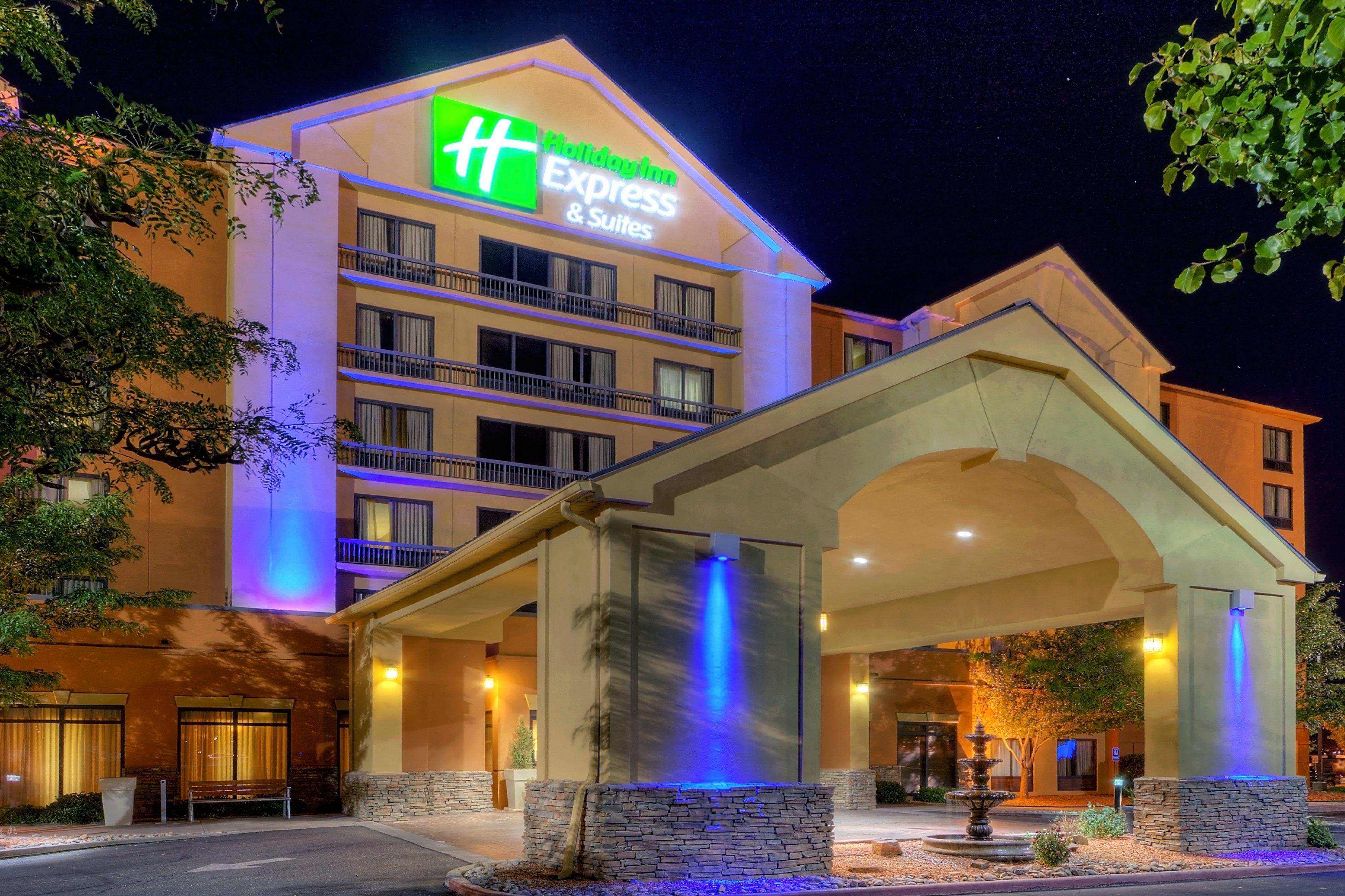 Holiday Inn Express Hotel & Suites Albuquerque Midtown By Ihg Екстериор снимка