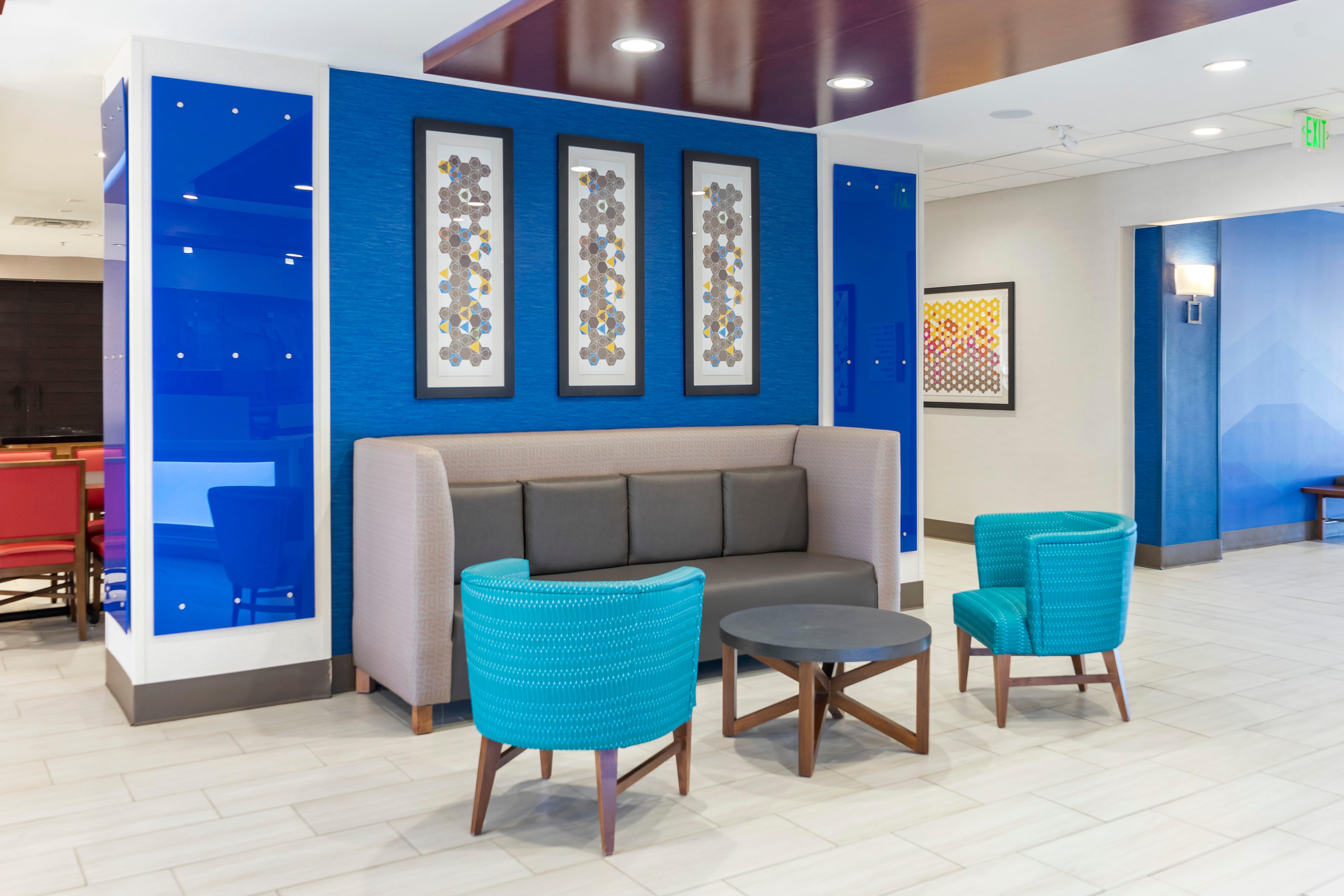 Holiday Inn Express Hotel & Suites Albuquerque Midtown By Ihg Екстериор снимка