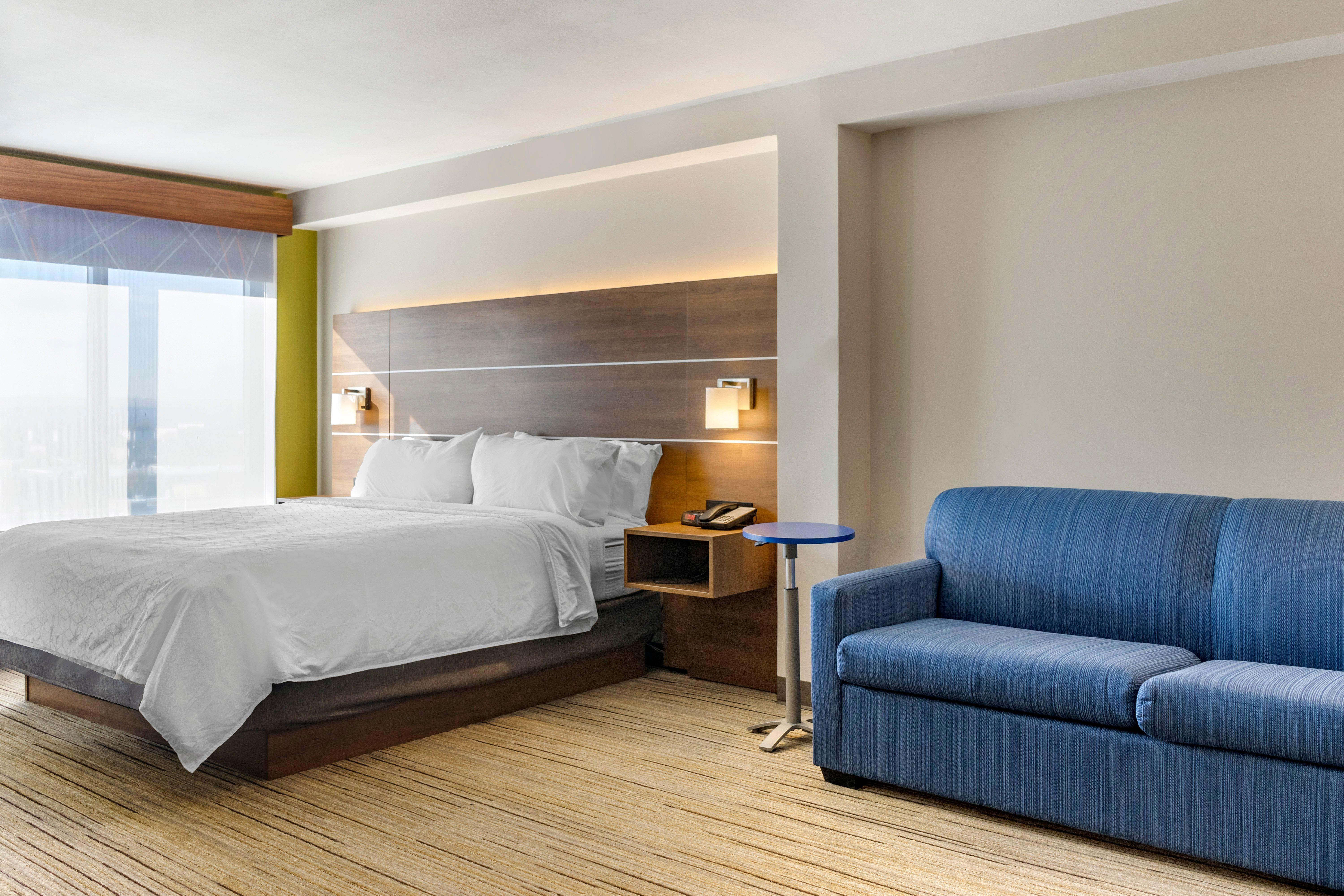 Holiday Inn Express Hotel & Suites Albuquerque Midtown By Ihg Екстериор снимка