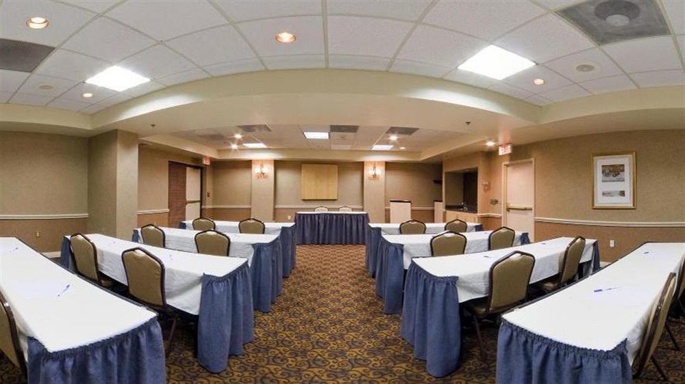 Holiday Inn Express Hotel & Suites Albuquerque Midtown By Ihg Екстериор снимка